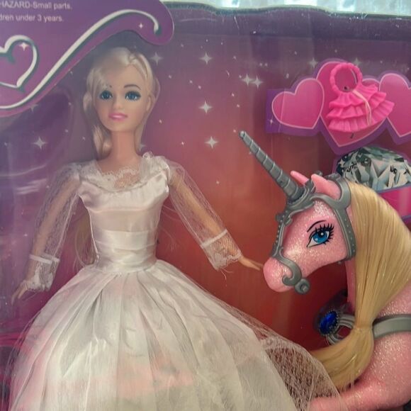 Bettina magic horse 🐎 - Picture 6 of 11